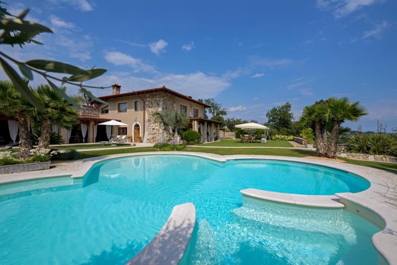 סאלו Villa Mario Resort מראה חיצוני תמונה